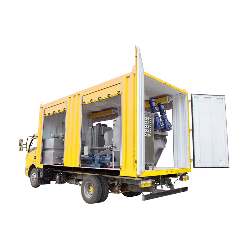 Mobiili ruuvipuristimen vedenpoistokuorma -auto